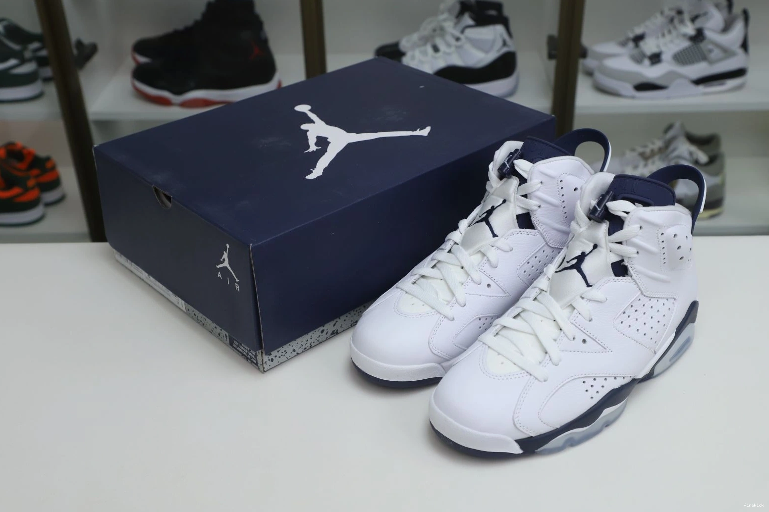 AIR 6 NAVY MIDNIGHT JORDAN 0311